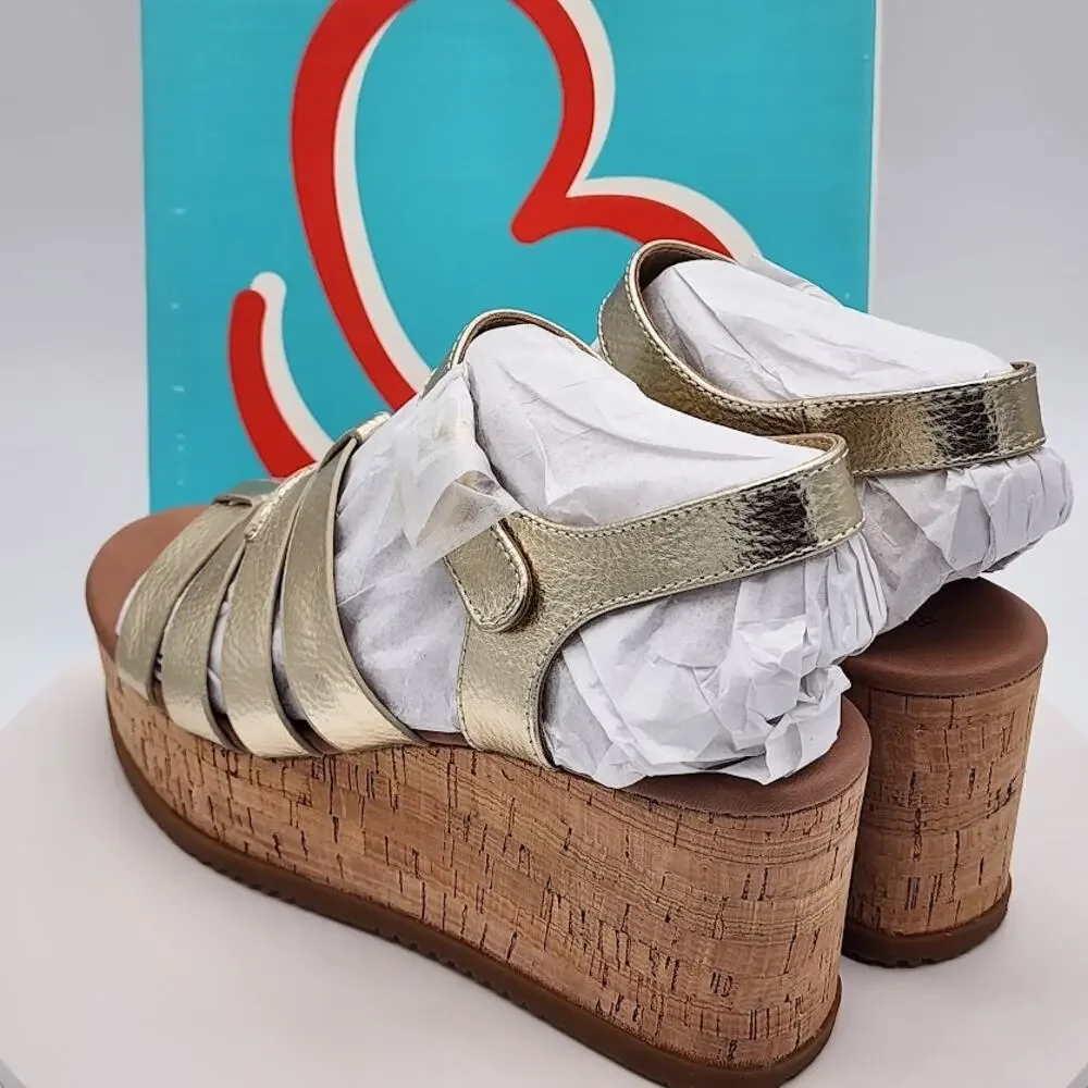 NEW BareTraps Savannah Light Gold Platform Wedge Sandals Women's Size 8M Comfort